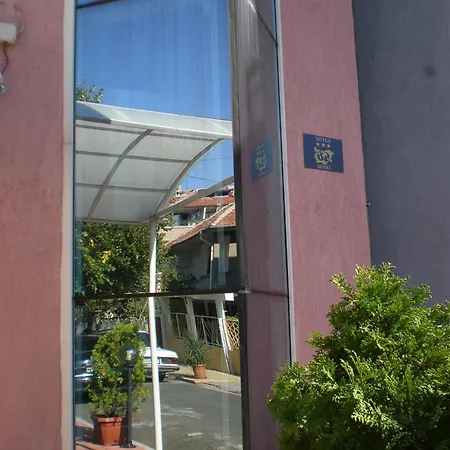 Hotel Night Panorama 3*